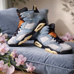 Preowned Air Jordan 6 Washed Denim SIZE 9.5 OG ALL